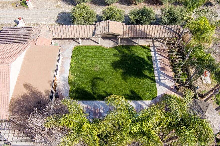 More Photos Of 8482 W Linne Rd, Tracy Winery Vineyard For Lease