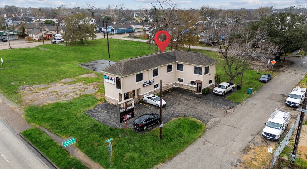 More Photos Of 2711 North Fwy, Houston Medical For Sale