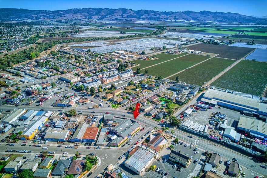 More Photos Of 74-82 Porter Dr, Watsonville Warehouse For Sale