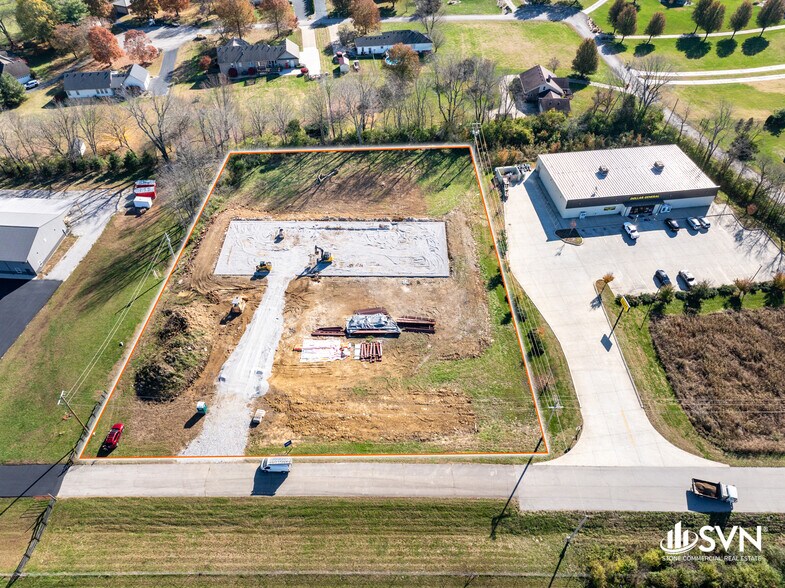 More Photos Of 200 Donerail Dr, Nicholasville Freestanding For Lease