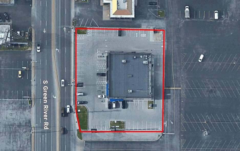 More Photos Of 710 S Green River Rd, Evansville Storefront For Lease