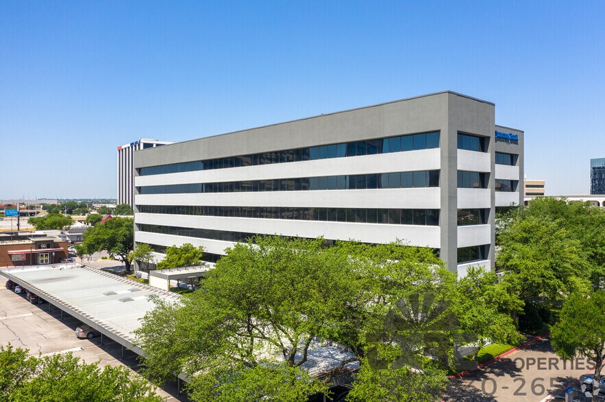 More Photos Of 1250 W Mockingbird Ln, Dallas Office For Lease
