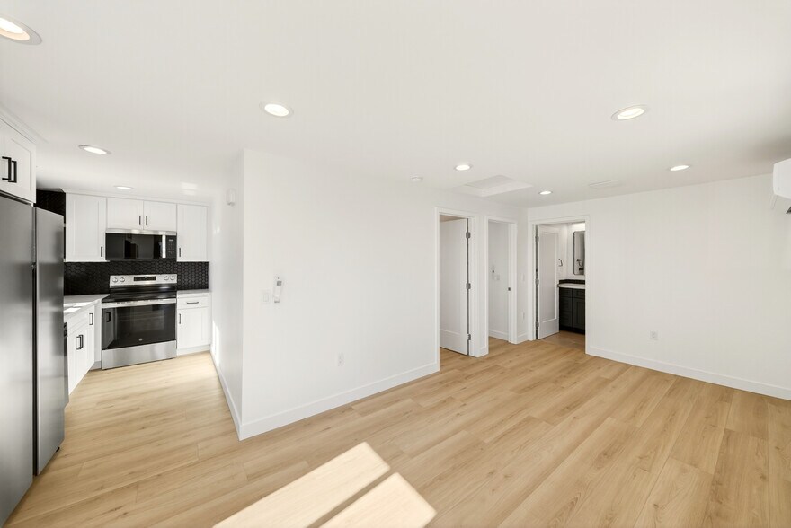 More Photos Of 4461 Farquhar Ave, Los Alamitos Apartments For Sale