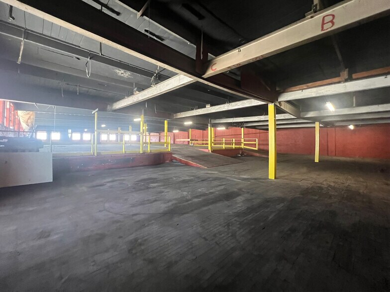 More Photos Of 138 E 12th St, Erie Freestanding For Lease