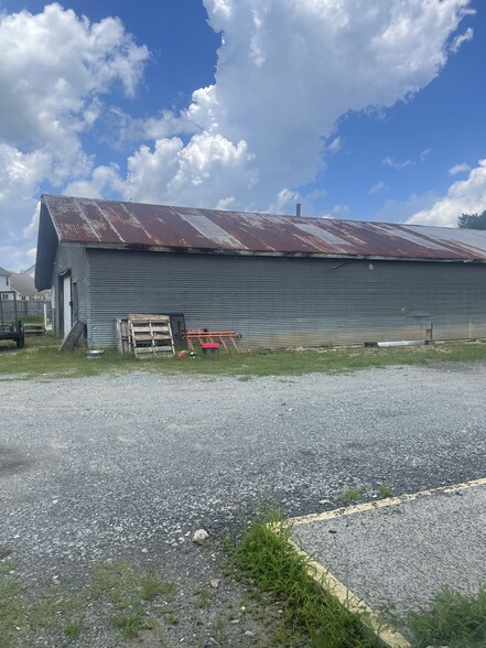 More Photos Of 3245 Baywood Rd, Eastover Warehouse For Sale