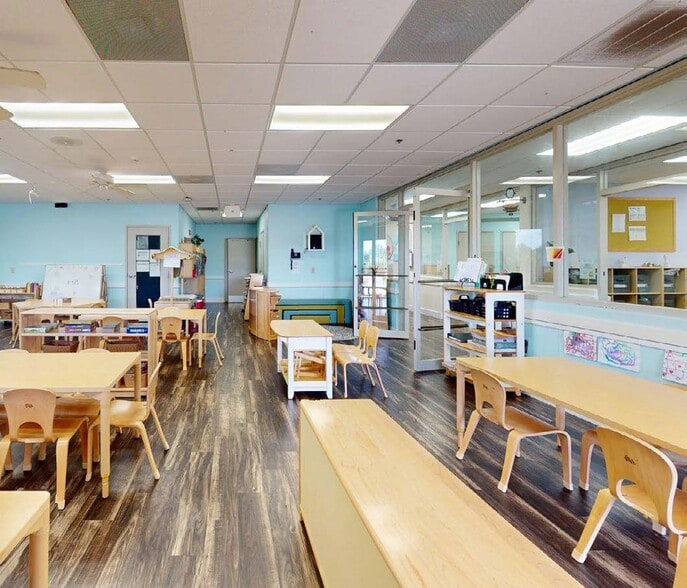 More Photos Of 20817 Westheimer Pky, Katy Daycare Center For Lease