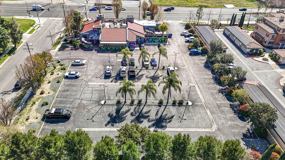 More Photos Of 10276 Foothill Blvd, Rancho Cucamonga Restaurant For Sale