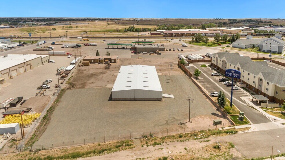 More Photos Of 2302 W Lincolnway, Cheyenne Light Manufacturing For Lease