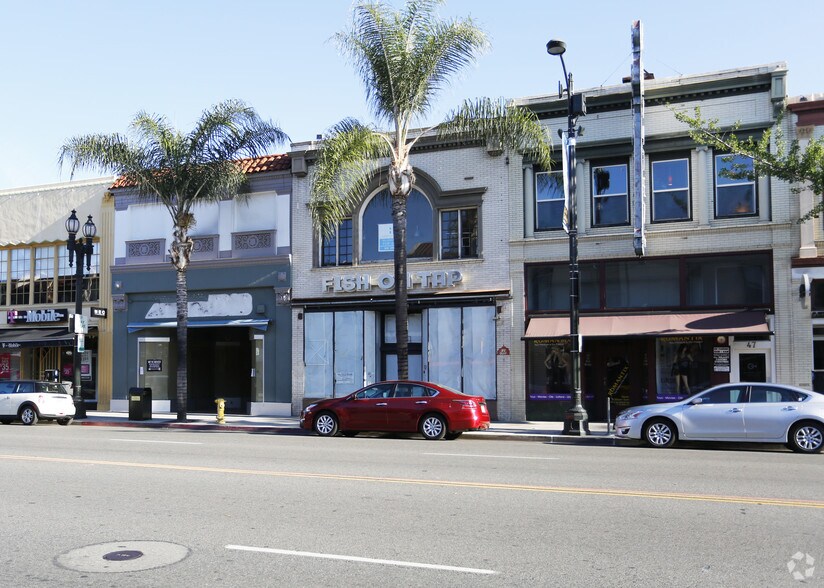 More Photos Of 43 E Colorado Blvd, Pasadena Restaurant For Sale