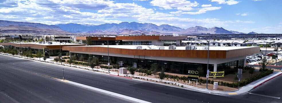 More Photos Of 8700 W Sunset Rd, Las Vegas General Retail For Lease