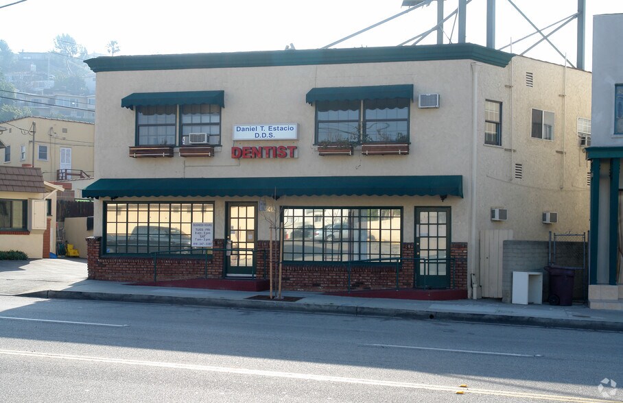 More Photos Of 1140 E Chevy Chase Dr, Glendale Office Residential For Sale