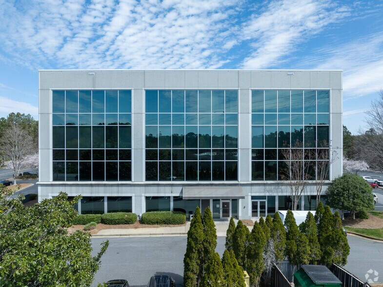More Photos Of 4550 N Point Pky, Alpharetta Office For Lease