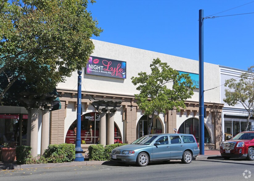 More Photos Of 814 Texas St, Fairfield Storefront For Lease