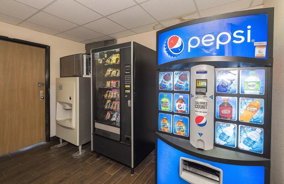 More Photos Of 2700 Wilson Rd, West Middlesex Hotel For Sale