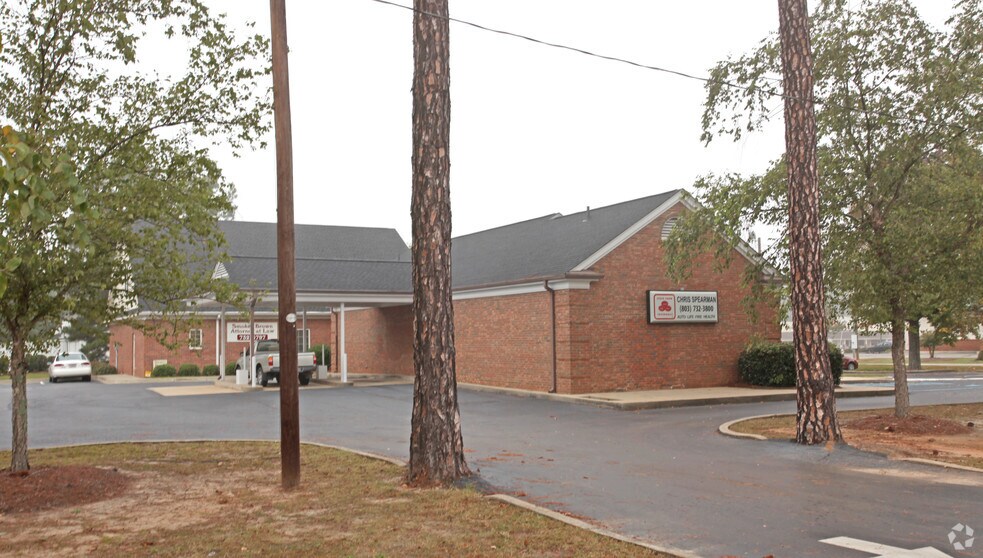 More Photos Of 7567 St Andrews Rd, Irmo Office For Lease