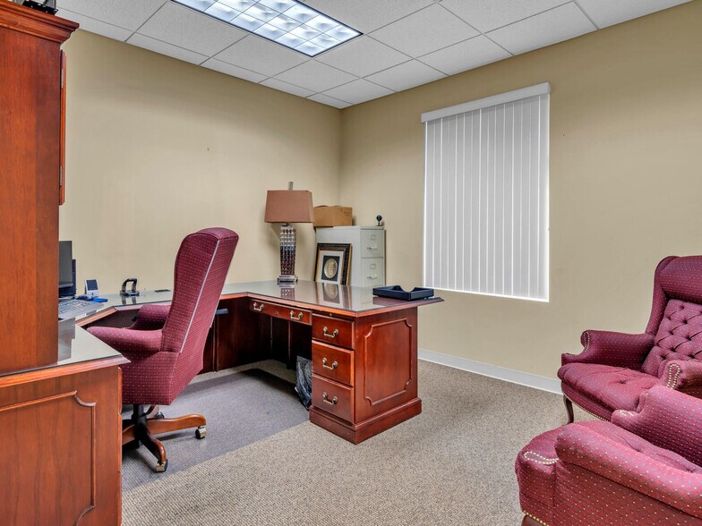 More Photos Of 4635 Gulfstarr Dr, Destin Medical For Sale
