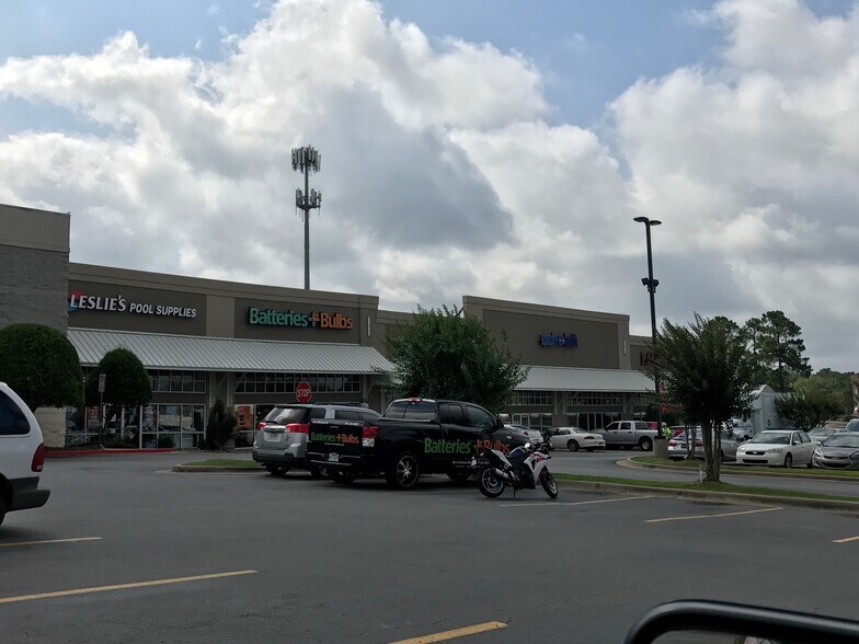 801 Bowman Rd, Little Rock, AR 72211 For Lease