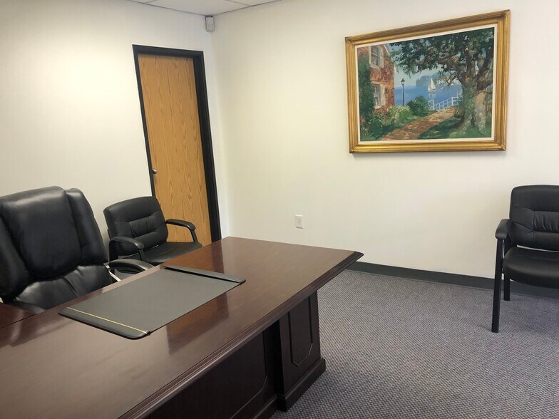 More Photos Of 271 US Highway 46, Fairfield Office For Lease