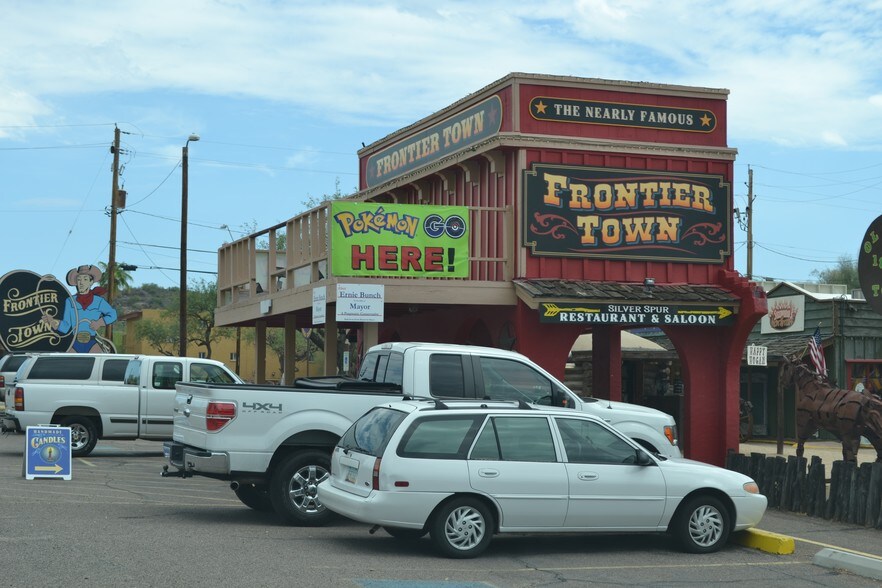 More Photos Of 6070 E Cave Creek Rd, Cave Creek Storefront Retail Office For Lease