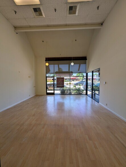 More Photos Of 73140 Highway 111, Palm Desert Unknown For Lease