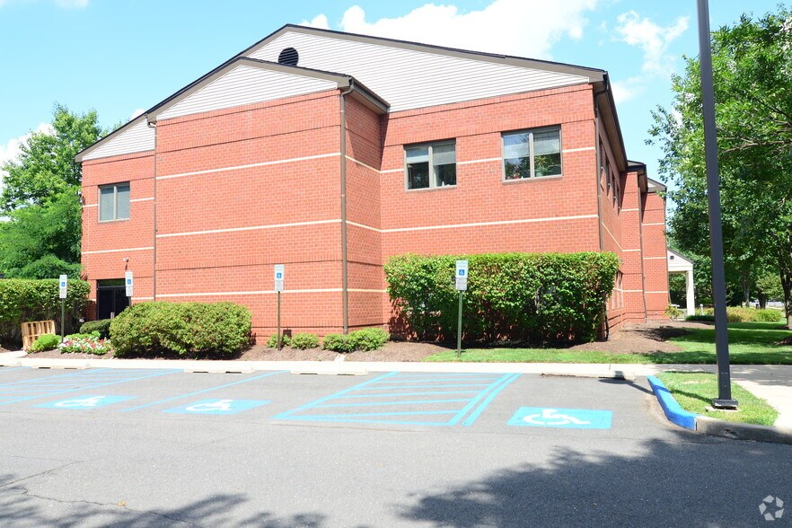 More Photos Of 88 Princeton Hightstown Rd, Princeton Junction Medical For Lease