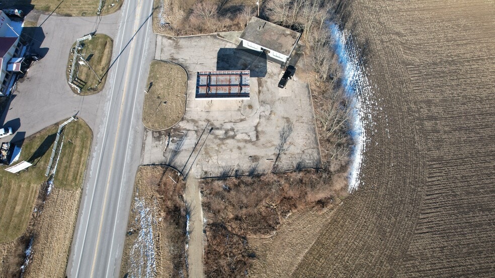 More Photos Of 7594 W Oh-73, Wilmington General Retail For Sale