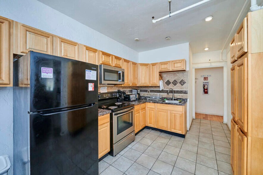 More Photos Of 8 Cotting Ave, Marlborough Apartments For Sale