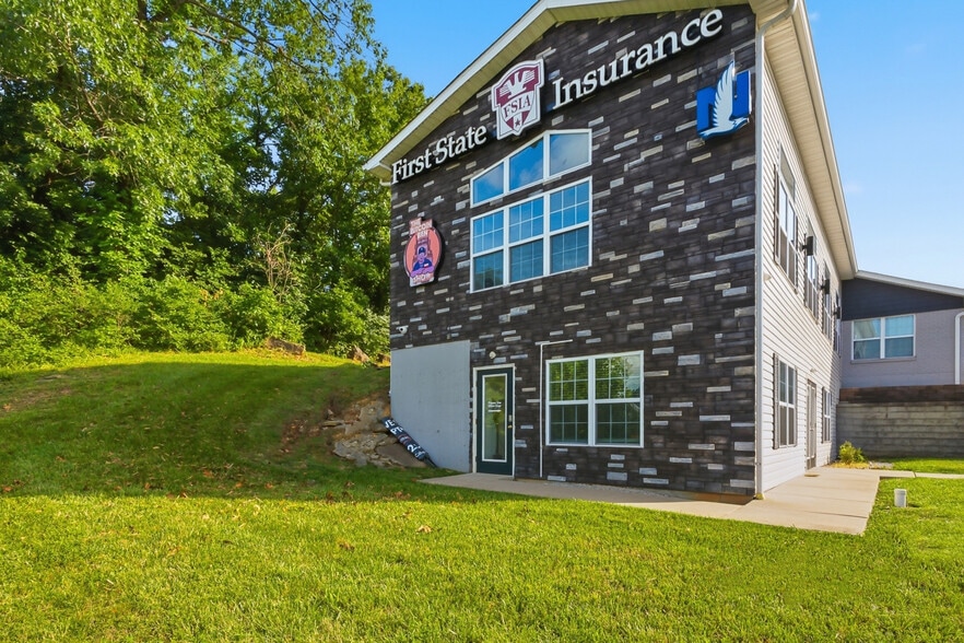More Photos Of 3601 Commerce Dr, Arnold Office For Sale