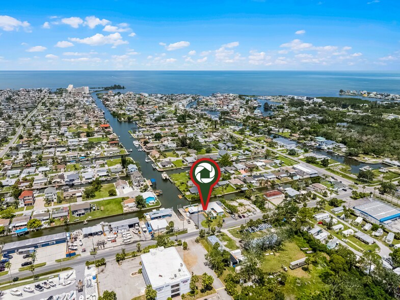 More Photos Of 13901 Old Dixie Hwy, Hudson Multifamily For Sale