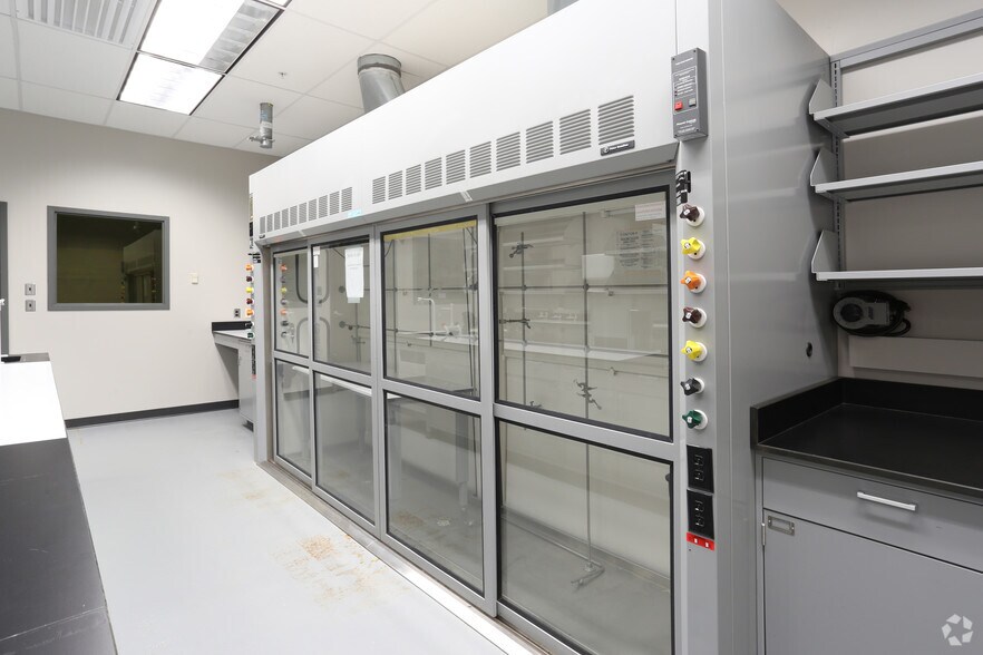 More Photos Of 2600 Manitou Rd, Rochester Research And Development For Sale