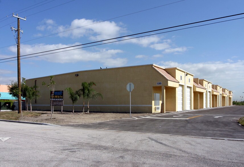 More Photos Of 13365 SW 135th Ave, Miami Warehouse For Lease