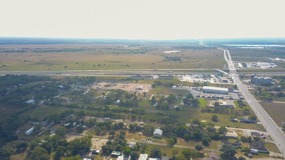 More Photos Of 2808-2900 S Laurent St, Victoria Land For Sale