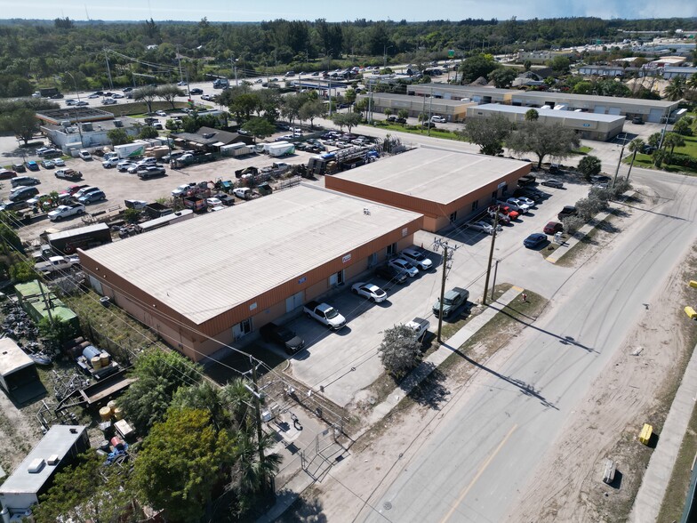 More Photos Of 6970 Wallis Rd, West Palm Beach Unknown For Lease