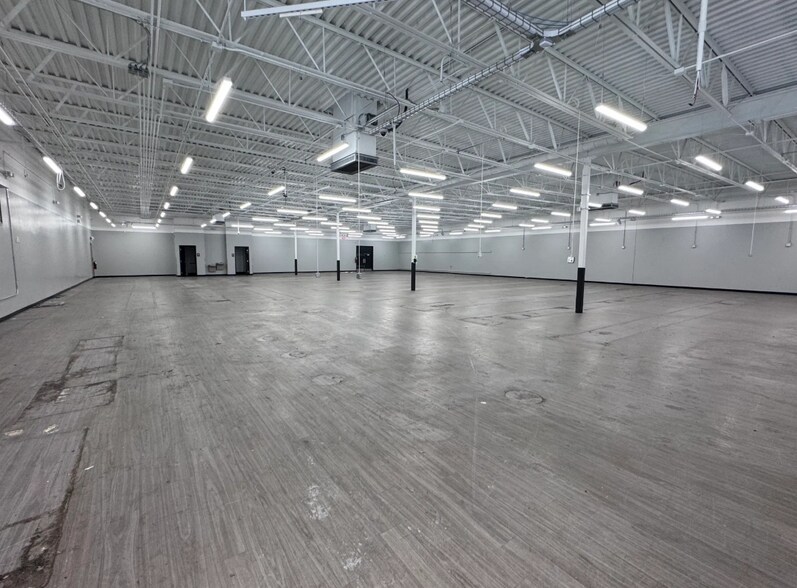 More Photos Of 310 S Pearl St, Albany Drugstore For Lease