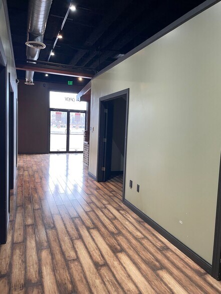 More Photos Of 6209 E State Blvd, Fort Wayne Storefront Retail Office For Sale