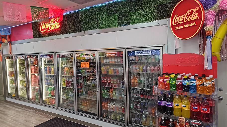 More Photos Of 9522 Huffmeister Rd, Houston Storefront Retail Office For Lease
