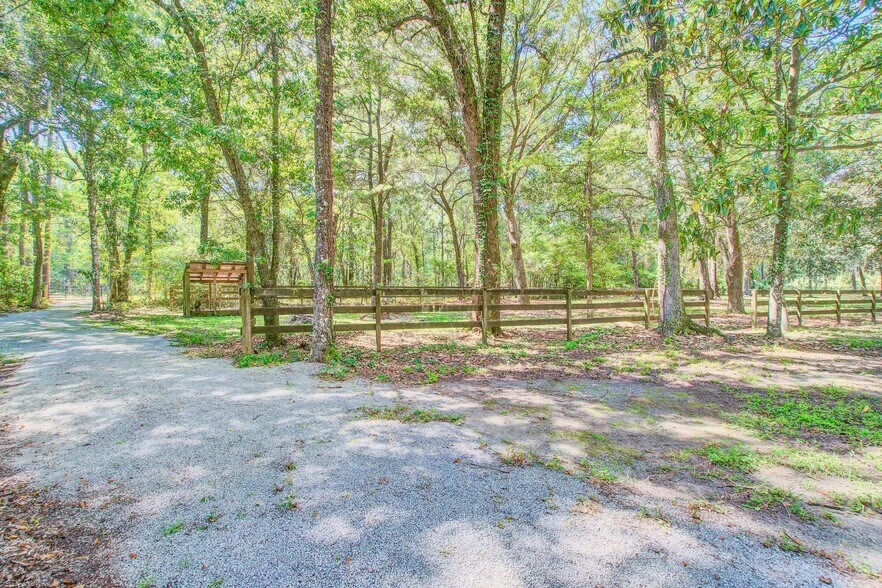 More Photos Of 3002 Edenvale Rd, Johns Island Specialty For Sale