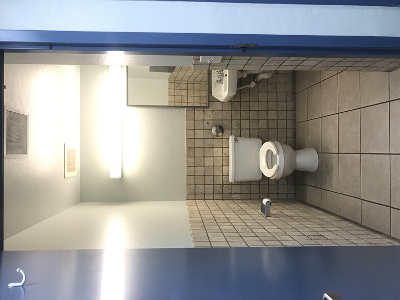 More Photos Of 1310 W St Marys Rd, Tucson Medical For Lease