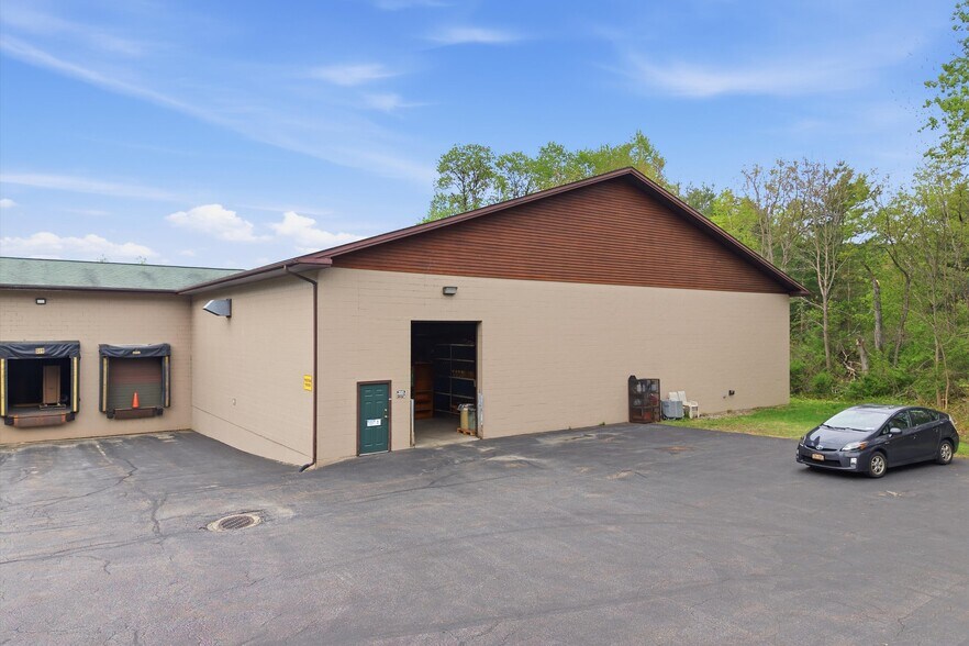 More Photos Of 149 NY-28N, North Creek Manufacturing For Sale