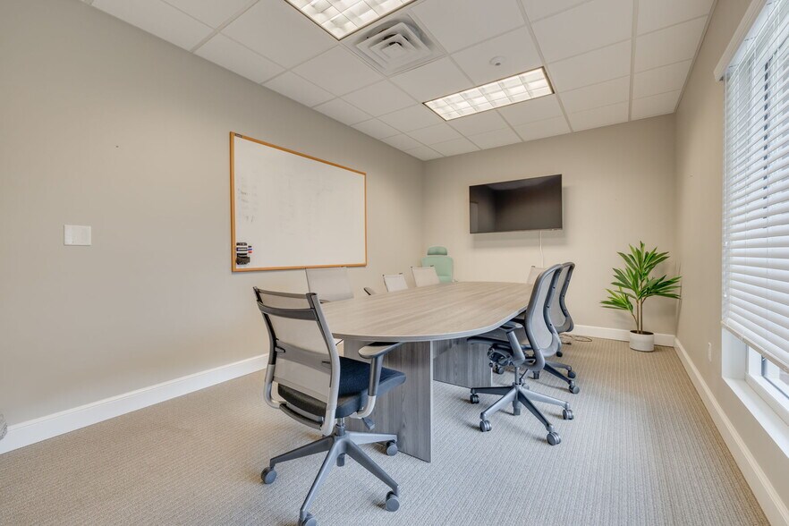 More Photos Of 1314 S Fort Harrison Ave, Clearwater Office For Sale