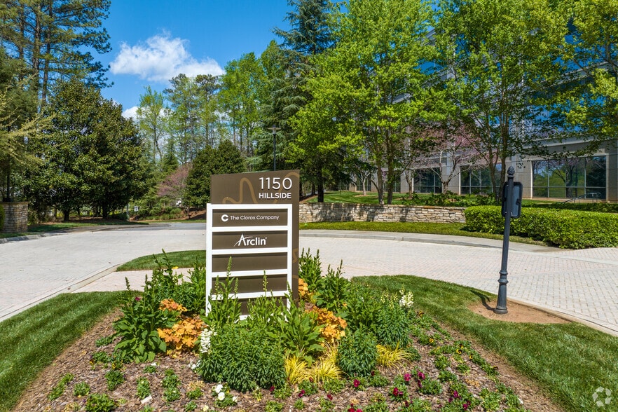 More Photos Of 1150 Sanctuary Pky, Alpharetta Unknown For Lease