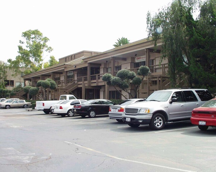 More Photos Of 7183-7189 Navajo Rd, San Diego Office For Lease