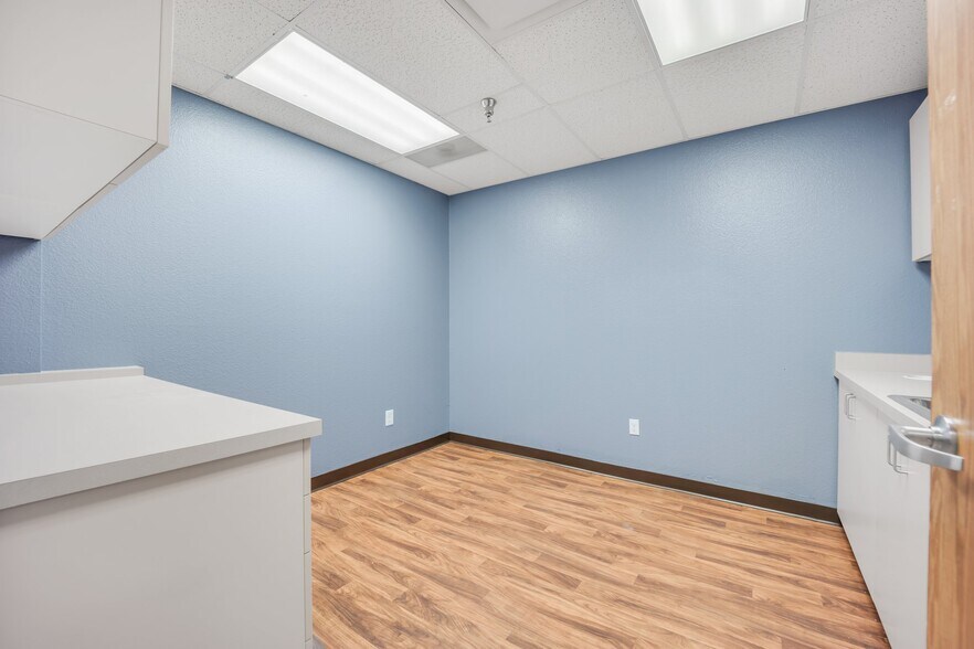 More Photos Of 1605 N Union Blvd, Colorado Springs Medical For Sale