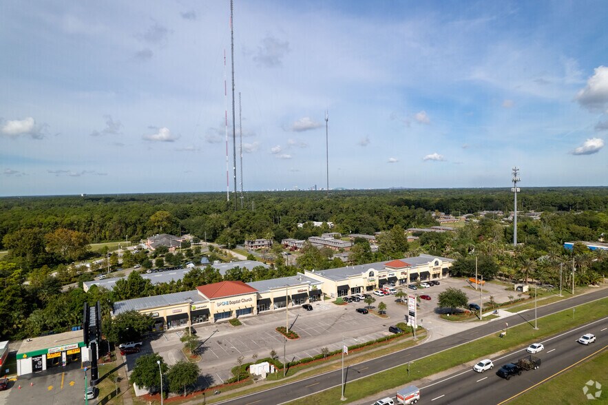 More Photos Of 3980 Southside Blvd, Jacksonville General Retail For Lease