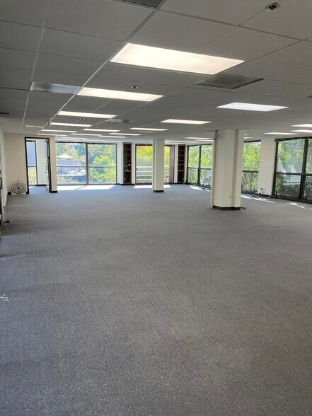 More Photos Of 350 Cambridge Ave, Palo Alto Medical For Lease