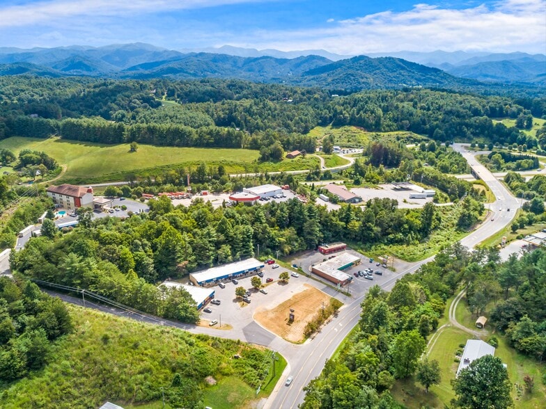 More Photos Of 695 Carl Eller Rd, Mars Hill Land For Lease