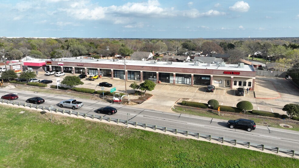 More Photos Of 434-450 E Highway 67, Duncanville General Retail For Sale