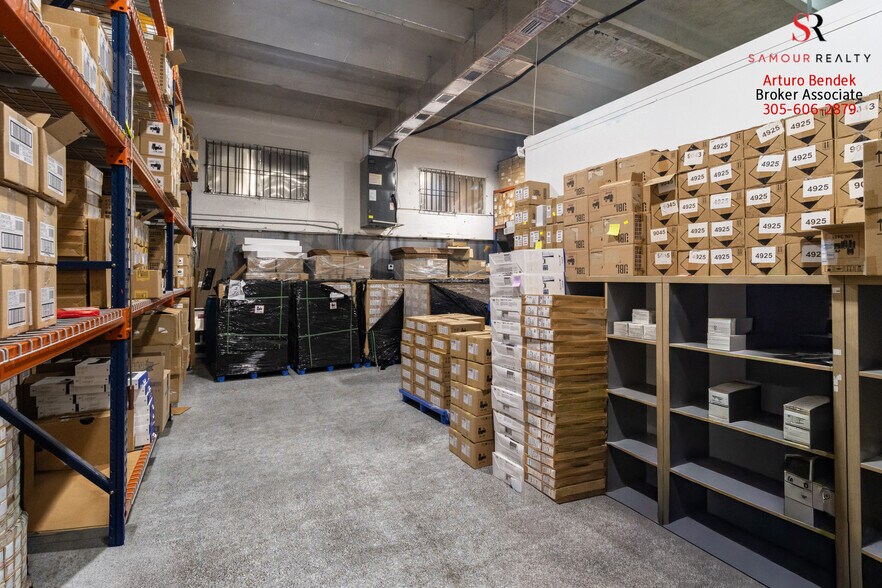 More Photos Of 3317-3347 NW 74th Ave, Miami Warehouse For Sale