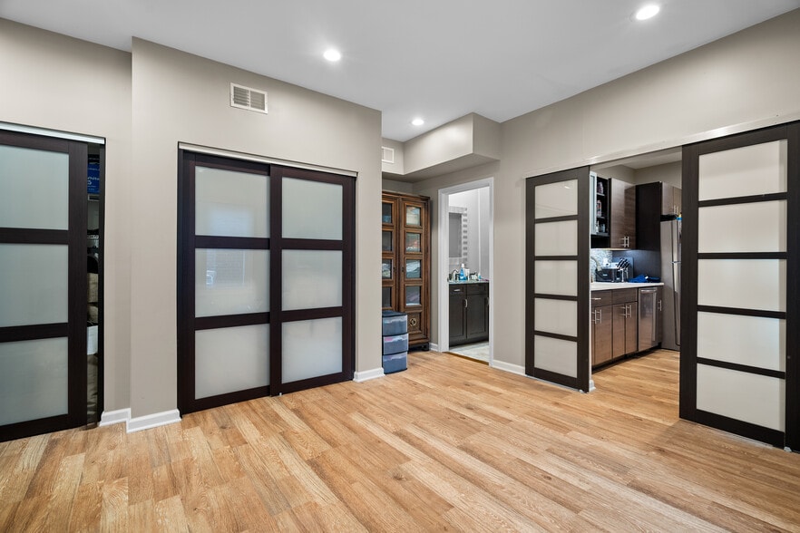 More Photos Of 1537 Hertel Ave, Buffalo Flex For Sale