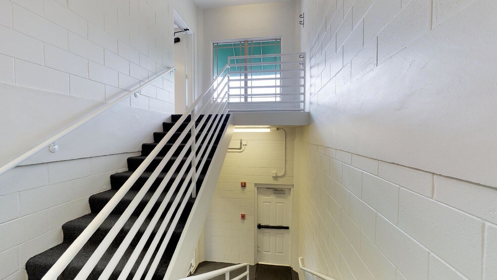 More Photos Of 505 S Orange Ave, Sarasota Apartments For Sale